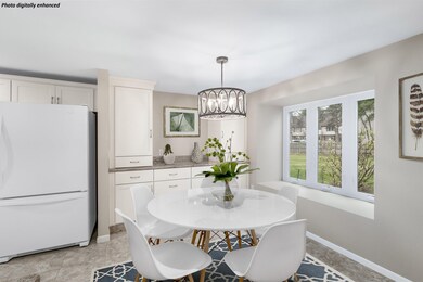 8 Highland Green Ln, MerriMacK, NH 03054 - photo 5