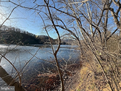 1778 T Bird Dr, Front Royal, VA 22630 - photo 6