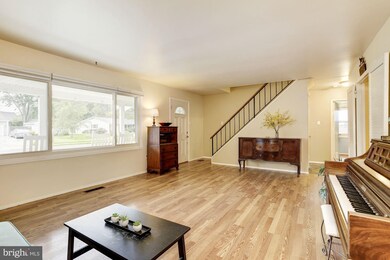 12102 Rockledge Dr, Bowie, MD 20715 - photo 5