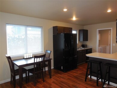 125 N Linden Ln, East Wenatchee, WA 98802 - photo 2