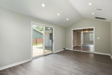 39 Northland Ln, Matawan, NJ 07747 - photo 6