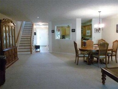 106 Green Briar Rd, Fitchburg, MA 01420 - photo 4