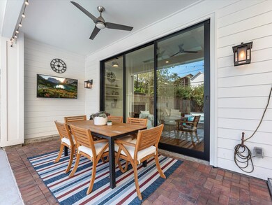 529 W 25th St, Houston, TX 77008 - photo 3