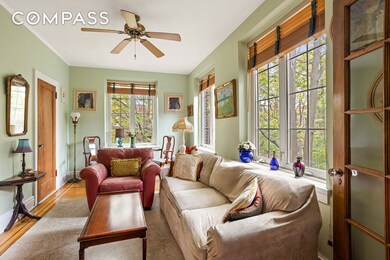 34-27 79th St unit 42, Flushing, NY 11372 - photo 4