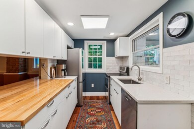 1434 Dreshertown Rd unit 7, Dresher, PA 19025 - photo 4