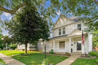 1411 N 7th St, Burlington, IA 52601 - photo 2