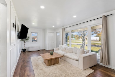 2621 University Ave, Waterloo, IA 50701 - photo 4