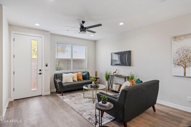 1642 E Monte Vista Rd unit 7, Phoenix, AZ 85006 - photo 3