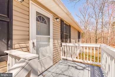 671 Mitchem Ln, Hedgesville, WV 25427 - photo 6