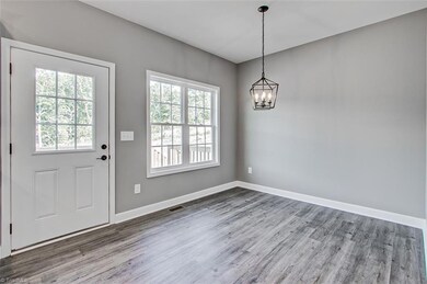 572 Northampton Dr, Asheboro, NC 27205 - photo 6