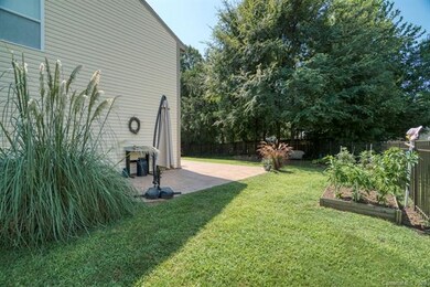 1410 Commonwealth Ave, Statesville, NC 28677 - photo 4