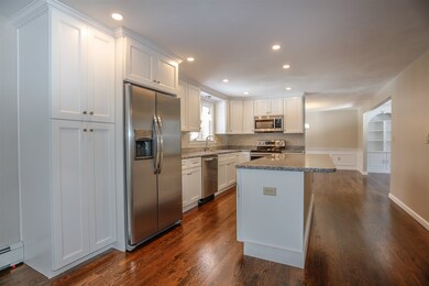 75 Camelot Dr, Bedford, NH 03110 - photo 6