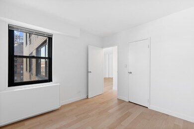 East Winds Condominium unit 18A, New York, NY 10075 - photo 4