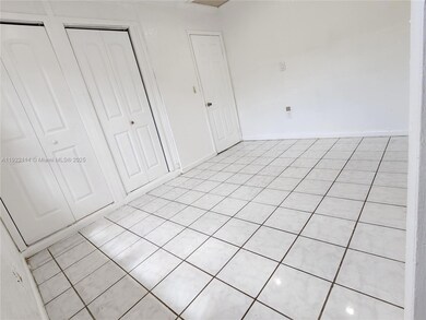 1340 NE 146th St unit A, North Miami, FL 33161 - photo 5