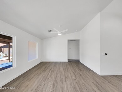 1180 S Crossbow Place, Chandler, AZ 85286 - photo 3