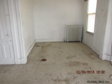 220 Spruce St, Albany, NY 12210 - photo 4
