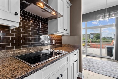 West unit 506, Raleigh, NC 27603 - photo 5