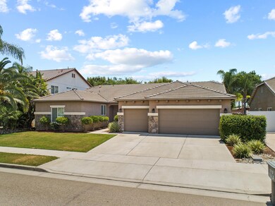 5145 W Reese Ct Visalia CA-large-034-011