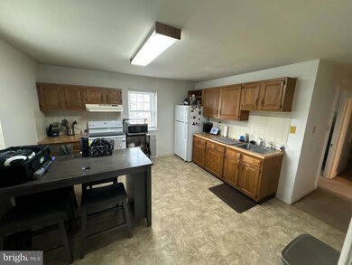 501 E Philadelphia Ave unit 2ND, Boyertown, PA 19512 - photo 3