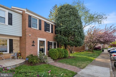 5430 Midship Ct, Burke, VA 22015 - photo 3