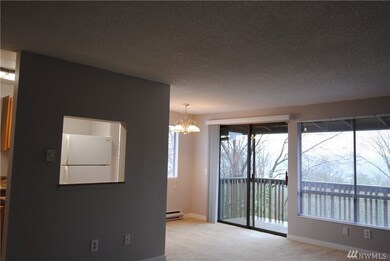 13560 37th Ave S unit 30, Tukwila, WA 98168 - photo 4