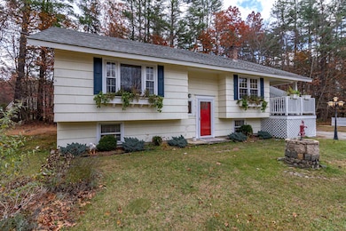 69 Bean Rd, MerriMacK, NH 03054 - photo 4