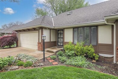 10706 W 54th St, Shawnee, KS 66203 - photo 2