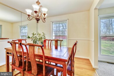 14809 Perrywood Dr, Burtonsville, MD 20866 - photo 3