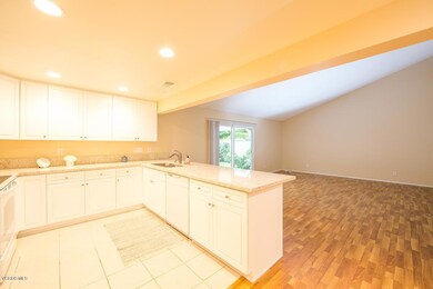 2367Pinecrest-12