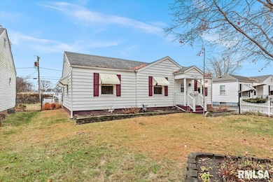 3213 Sherman St unit 1, Springfield, IL 62703 - photo 2