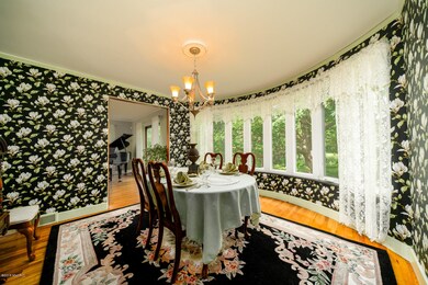 425 N Division St, Marshall, MI 49068 - photo 7