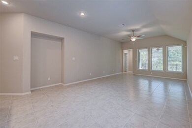 31042 Regal Elm Ln, Conroe, TX 77385 - photo 7