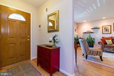 138 Susan Dr, Elkins Park, PA 19027 - photo 3