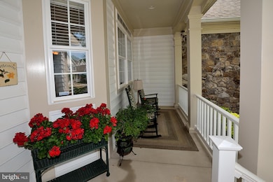 4531 Hummingbird Ln, Fairfax, VA 22033 - photo 2