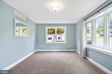 105 Henry Ave, Sykesville, MD 21784 - photo 4