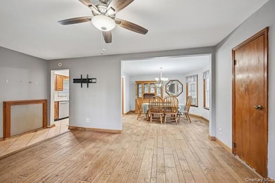 103 Smith St unit 1, Lynbrook, NY 11563 - photo 6