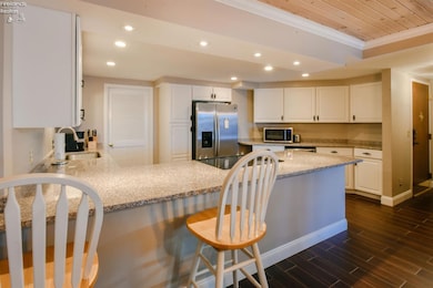 711 W Lakeshore Dr unit 408C, Port Clinton, OH 43452 - photo 7