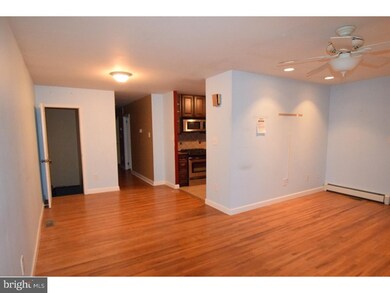 606 Turf Ln, Conshohocken, PA 19428 - photo 3