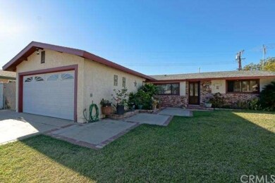 Front side view of entry walk way