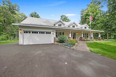 8916 N Shore Dr, Amherst Junction, WI 54407 - photo 3