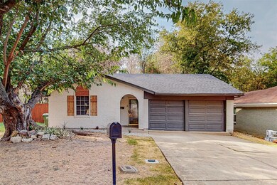 824 Rumfield Rd, Fort Worth, TX 76108 - photo 5