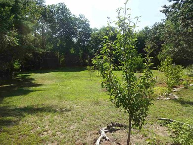 101 Lund Rd, Nashua, NH 03060 - photo 5