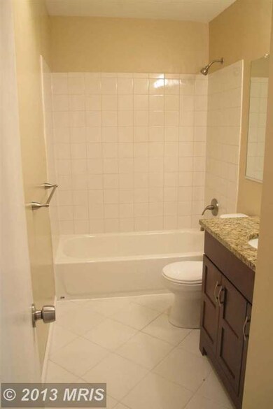 11527 Maple Ridge Rd, Reston, VA 20190 - photo 7