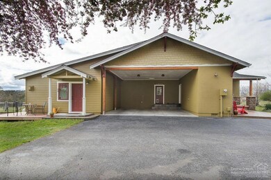 unlisted-address, Bend, OR 97703 - photo 2