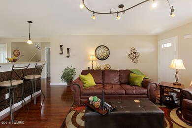 2565 Blooming Bud Ln SE unit 42, Grand Rapids, MI 49508 - photo 4