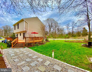 4916 Thomas Dr, Shady Side, MD 20764 - photo 5