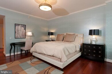 The Ritz-Carlton Residences, Baltimore, MD 21230 - photo 4