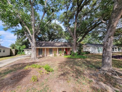 5606 Pine St, Houston, TX 77081 - photo 6