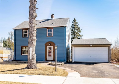 3406 E 4th St, Duluth, MN 55804 - photo 2