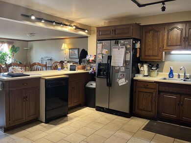 6747 W State Road 218-1, Bluffton, IN 46714 - photo 7